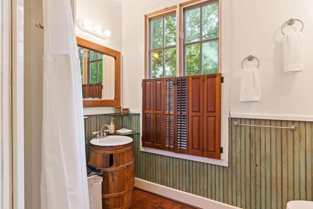 The Treehouse - 116 Florence Street St. Simons Island Eksteriør billede